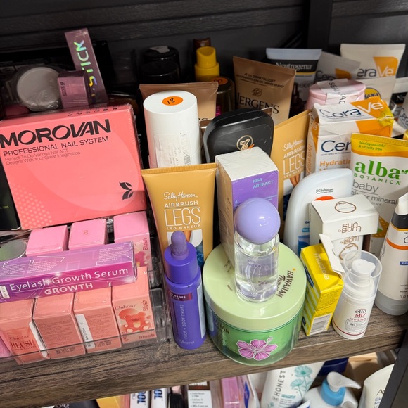 Tuesday Night NEW Pallet Health & Beauty 7:30 EST - Picture 7 of 13